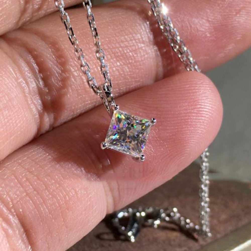 *NEW 2ct Princess Cut Solitaire Diamond Necklace - Picture 1 of 5